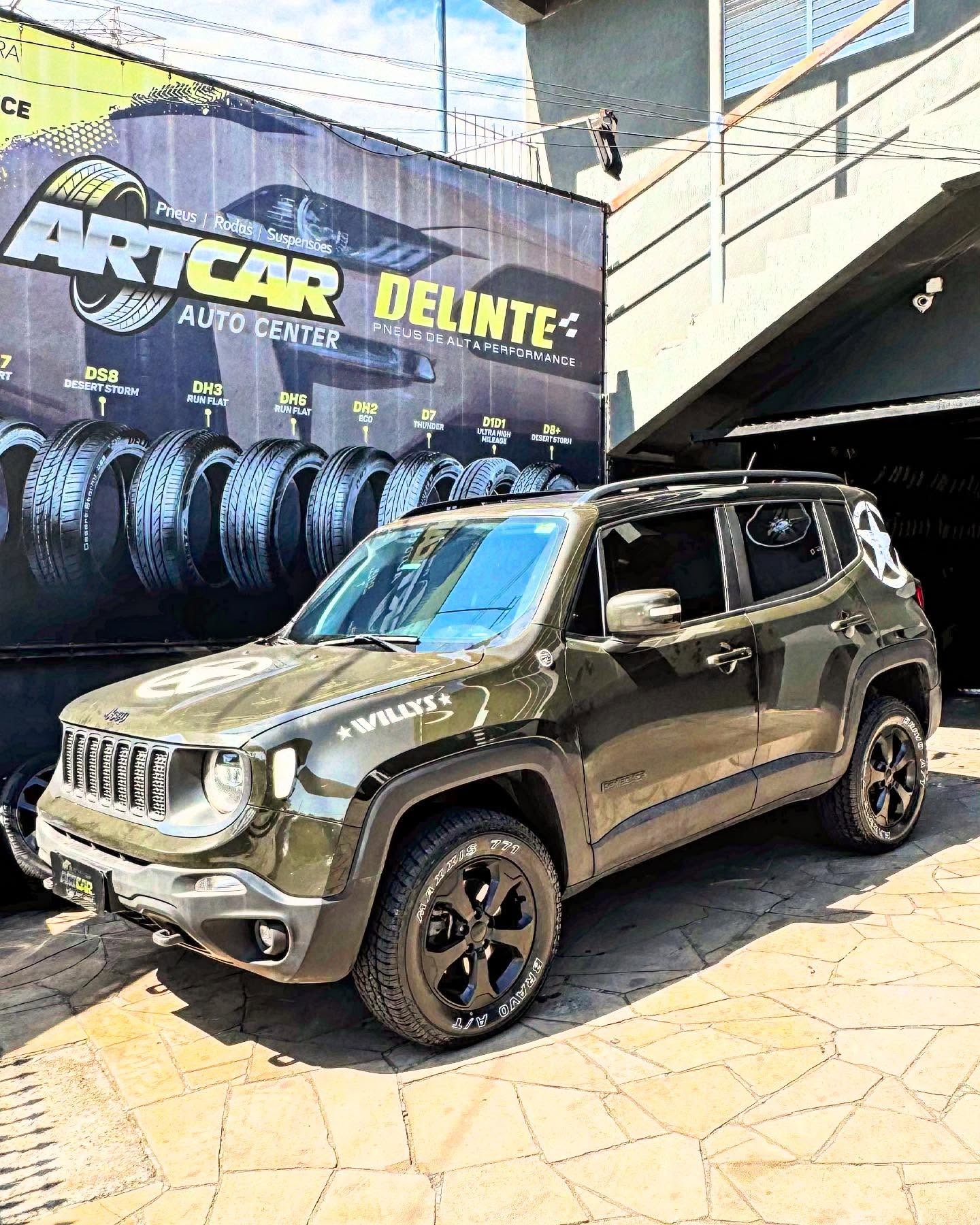 Jeep Renegade com rodas e pneus off-road na ARTCAR Auto Center em Esteio